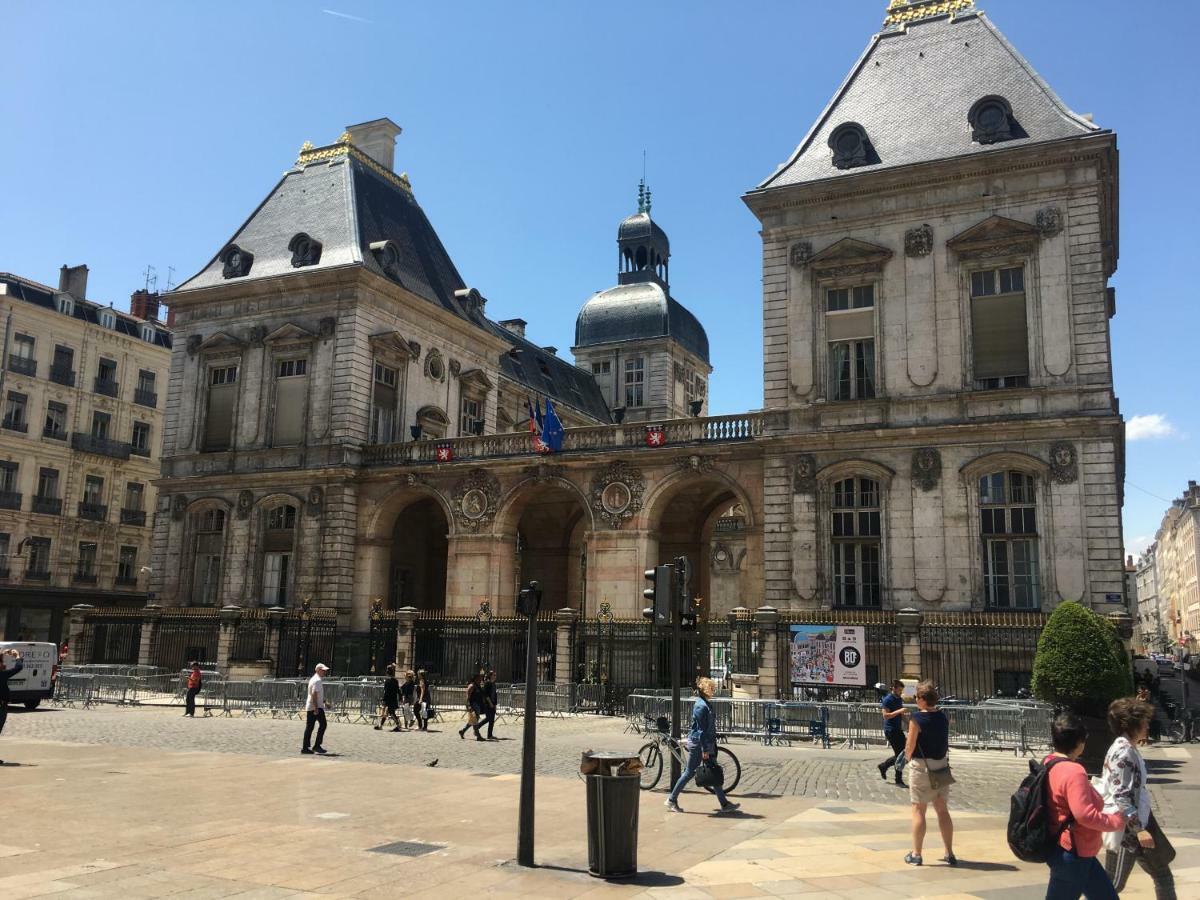 Le Calme De L'Opera. Daire Lyon Dış mekan fotoğraf